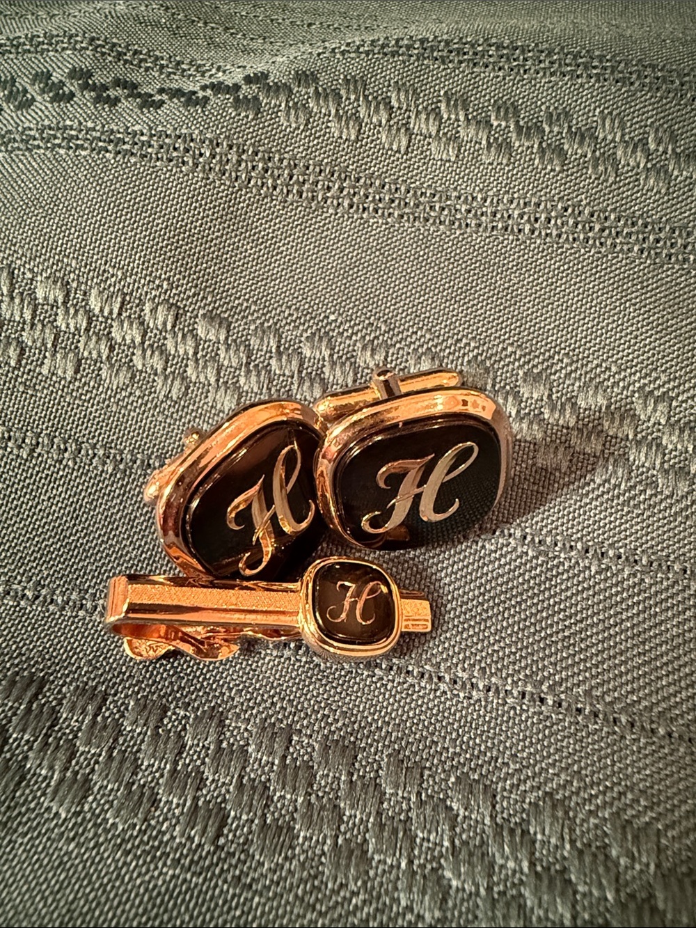 SWANK Gold-Tone Black Enamel 'H' Cufflinks and Tie Bar Set